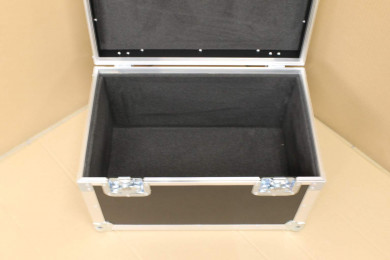 Universal Case 4