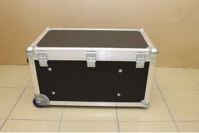 Kalibračný prípravok na Robota