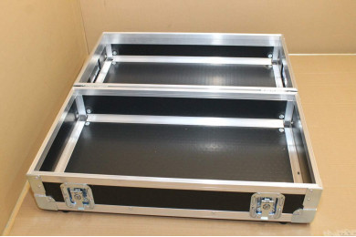 Kufor na princíp skladateľnej knihy - Vaillant SK