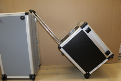 Universal Cable Case