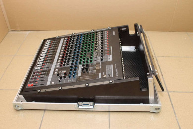 Yamahy MGP-24X s krytom na konektory Yamahy MGP-24X s krytom na konektory
