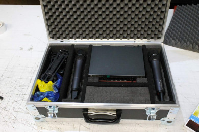 Kufor pre 2x Sennheiser