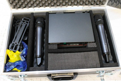 Kufor pre 2x Sennheiser