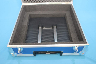 Kufor pre merací kameň